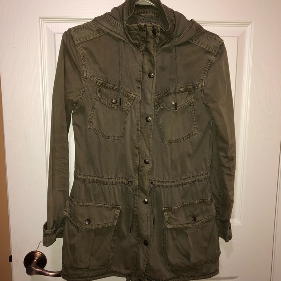 Aritzia Talula Trooper Jacket - Picture 3 of 9